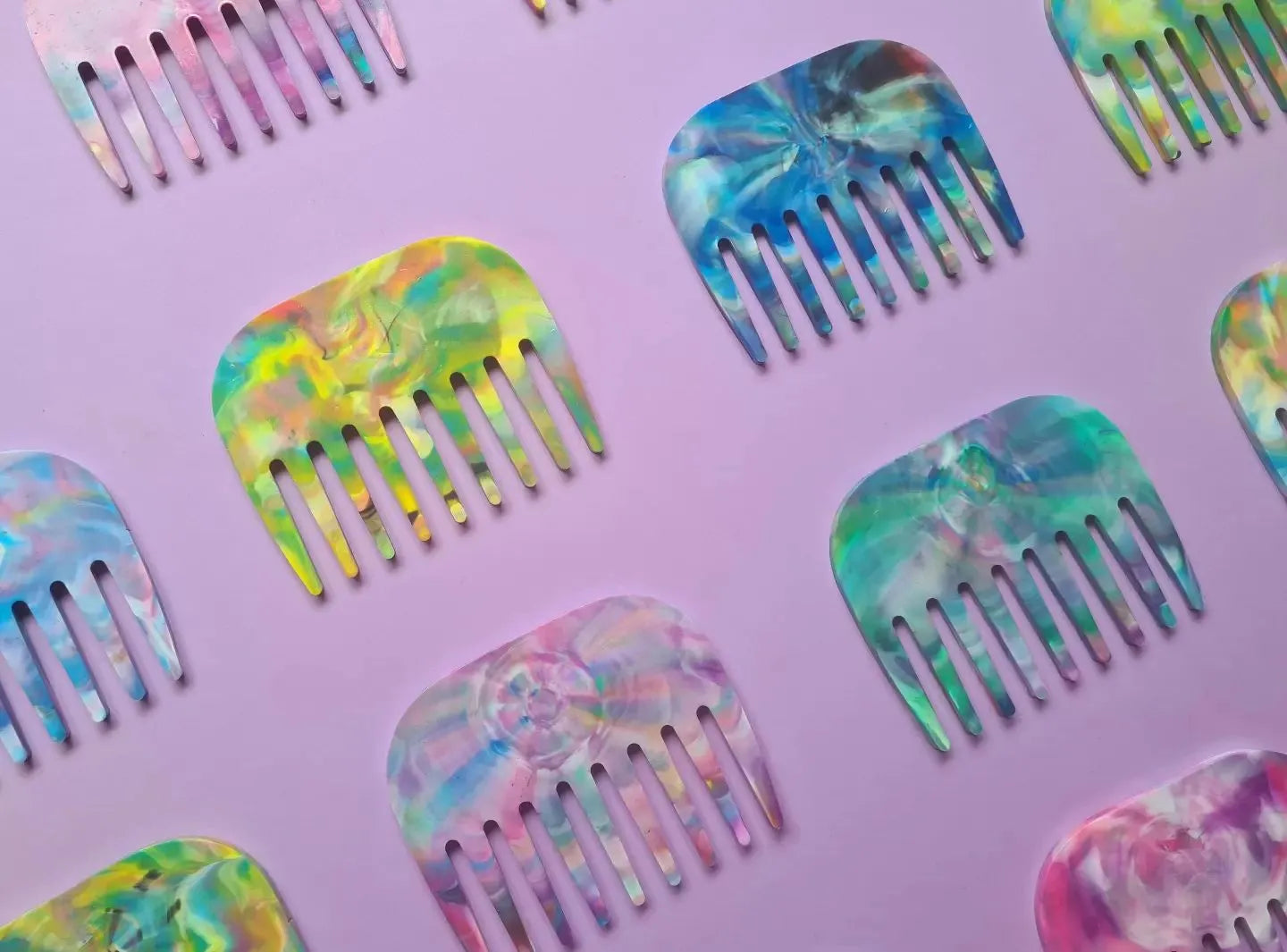 combs